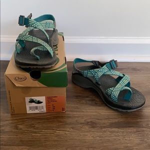 Women’s Chacos, Size 8